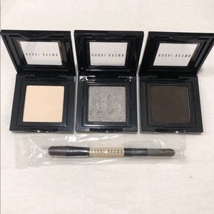 Bobbi Brown Eye Shadow.